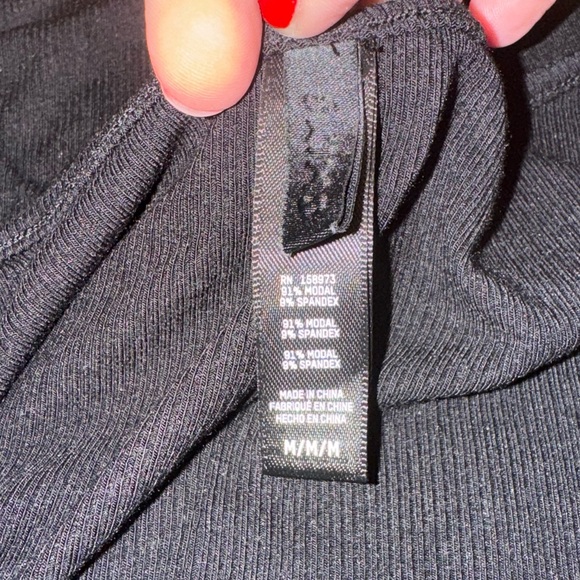 Skims NWOT Slips Dress - Medium **** - Picture 5 of 5